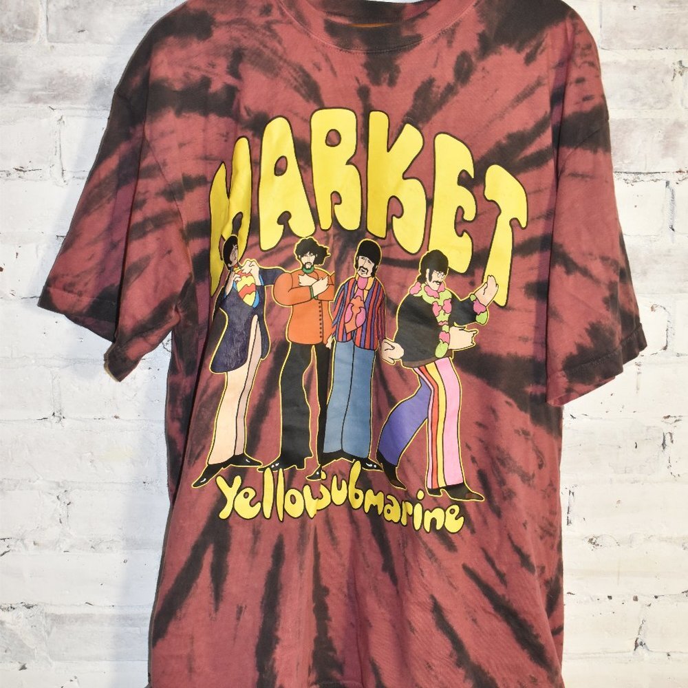 MARKET YELLOW SUBMARINE Beatles T-SHirt Tie Dye Size L AS IS w Sticker! SOLD OUT